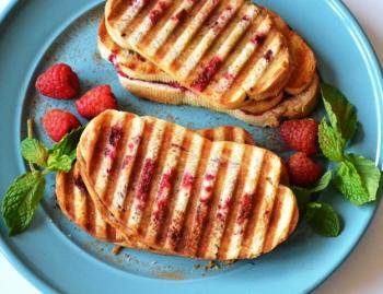 Chocolate Mint Raspberry Panini Cooking Recipe